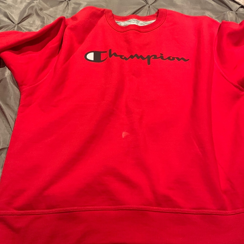 Red champion sweater XXL MEN
